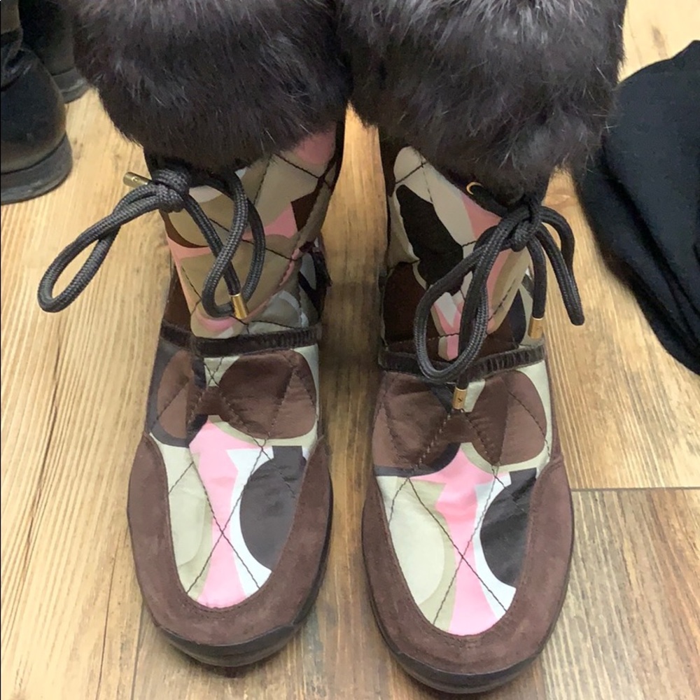 Coach Winter Boots - Picture 5 of 5